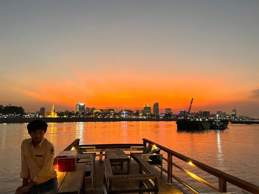 Phnom Penh: 1-Hour ana 30 Minutes Mekong River Sunset Cruise